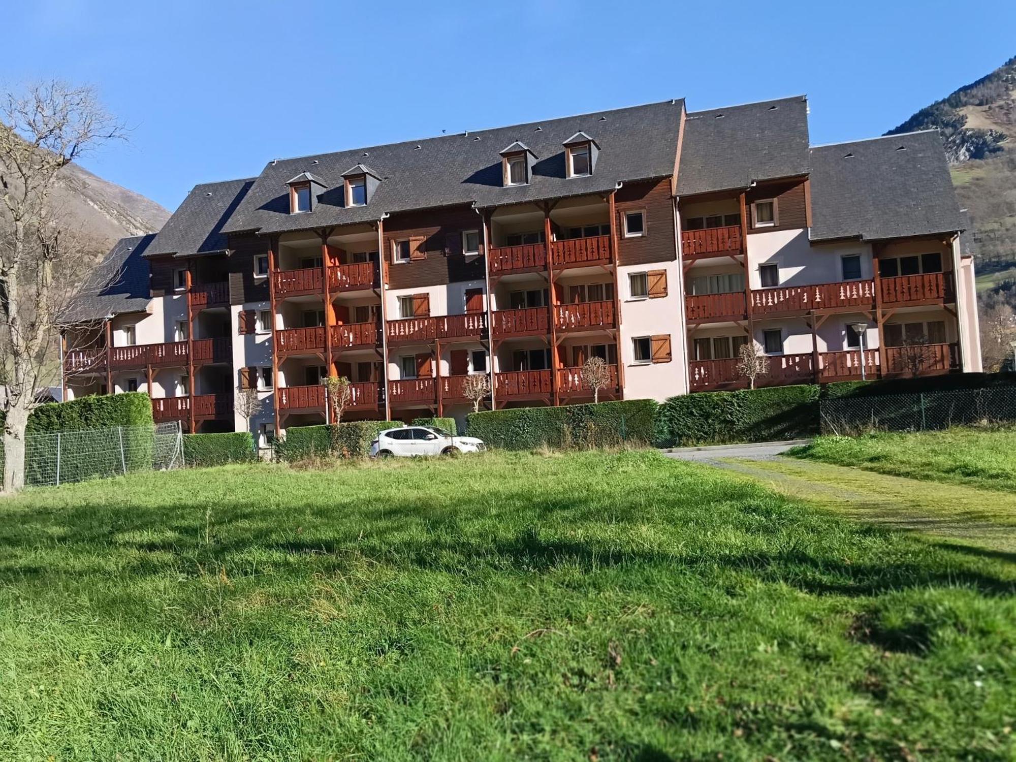Luzval Duplex Avec Balcon Apartman Luz-Saint-Sauveur Kültér fotó
